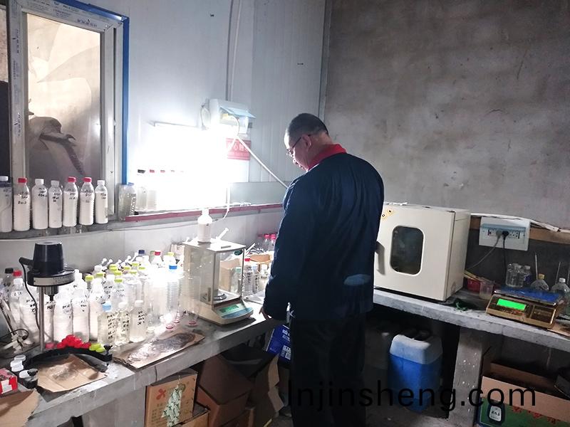 助畱(liu)助濾劑的原理